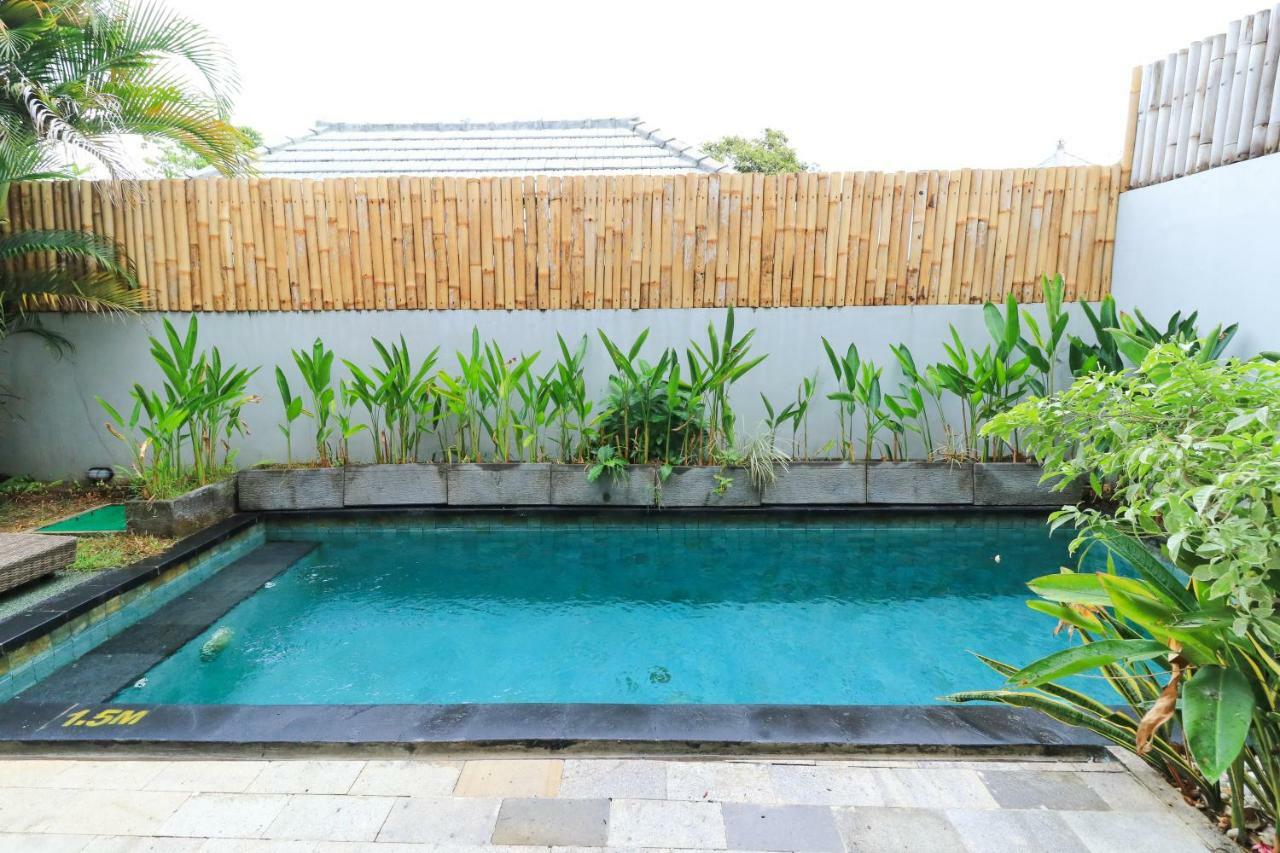 The Widyas Bali Villas Kerobokan Extérieur photo